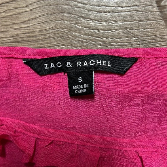 Cute pink top. New Zac and Rachel - Picture 2 of 3